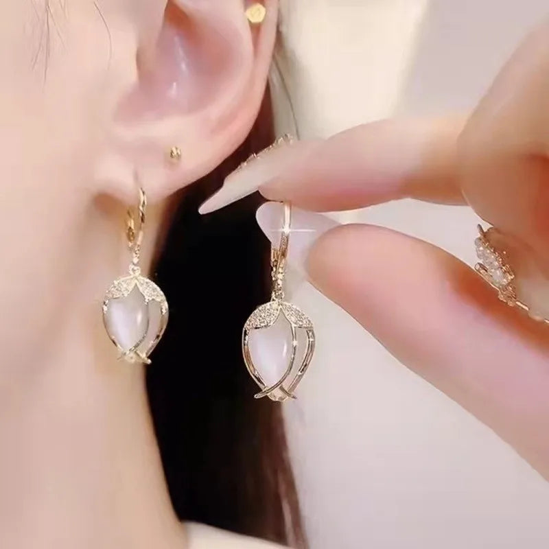 Luxury Stainless Steel Vintage Opal Sun Flower Versatile Crystal Earrings for Women