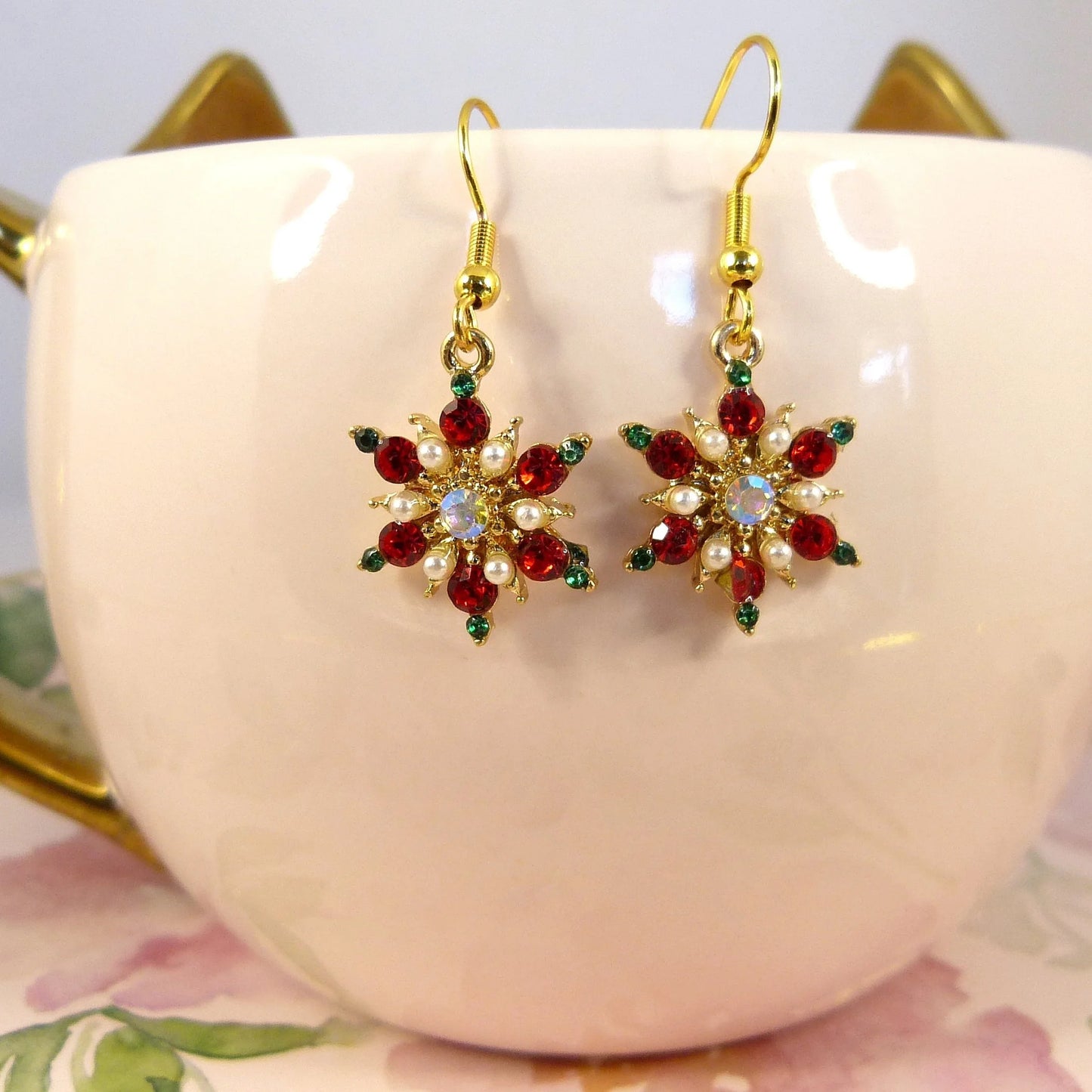 New Elegant Rhinestone Snowflake Drop Earring for Women / Fashion Crystal Zircon Dangle Earring / Christmas Jewelry Accessories