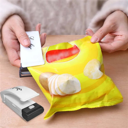 Portable Plastic Heat Bag Sealer &amp; Snack Clip - Keep Food Fresh Anywhere