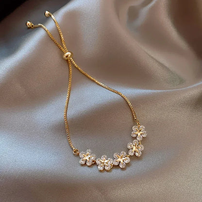 Fashion Vintage Bracelet for Woman / Girls for Gifts