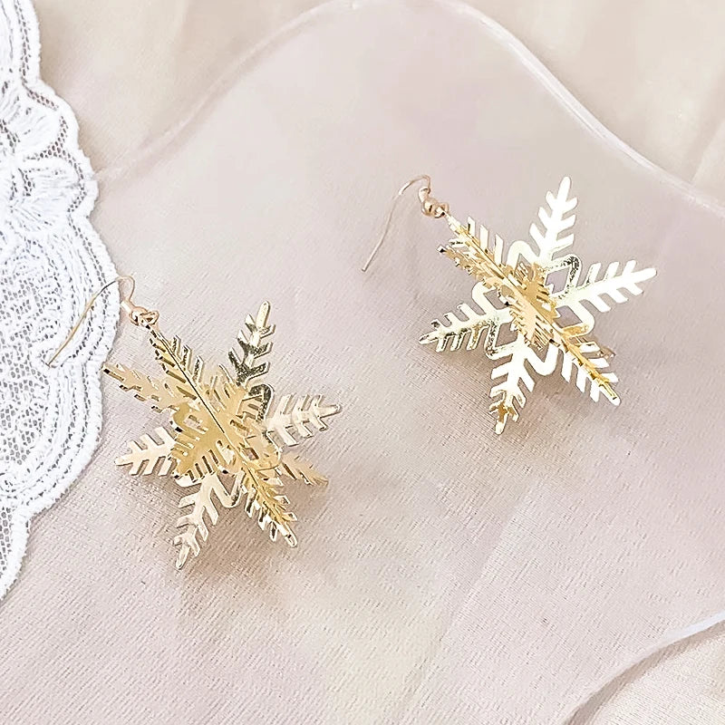 New 3D Christmas Tree Earrings For Women Girls Hollow Out Snow Star Pendent Dangle Earring Xmas Party Jewelry Gift