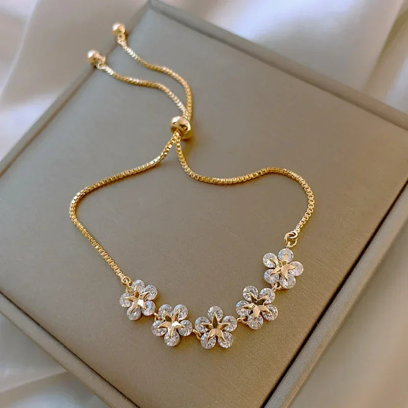 Fashion Vintage Bracelet for Woman / Girls for Gifts