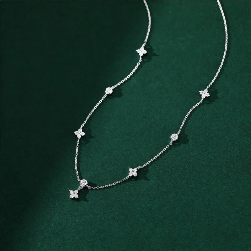 Inlaid Zircon Four-leaf Flower Chain Necklace for Women / Niche Light luxury choker